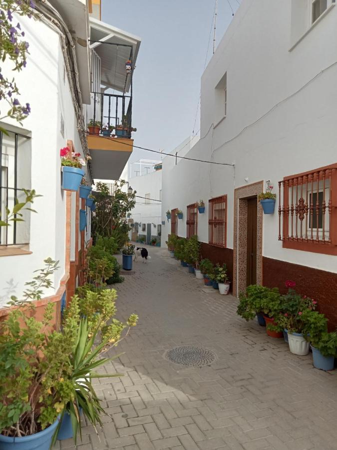 דירות קוניל דה לה פרונטרה Casa Jurel מראה חיצוני תמונה