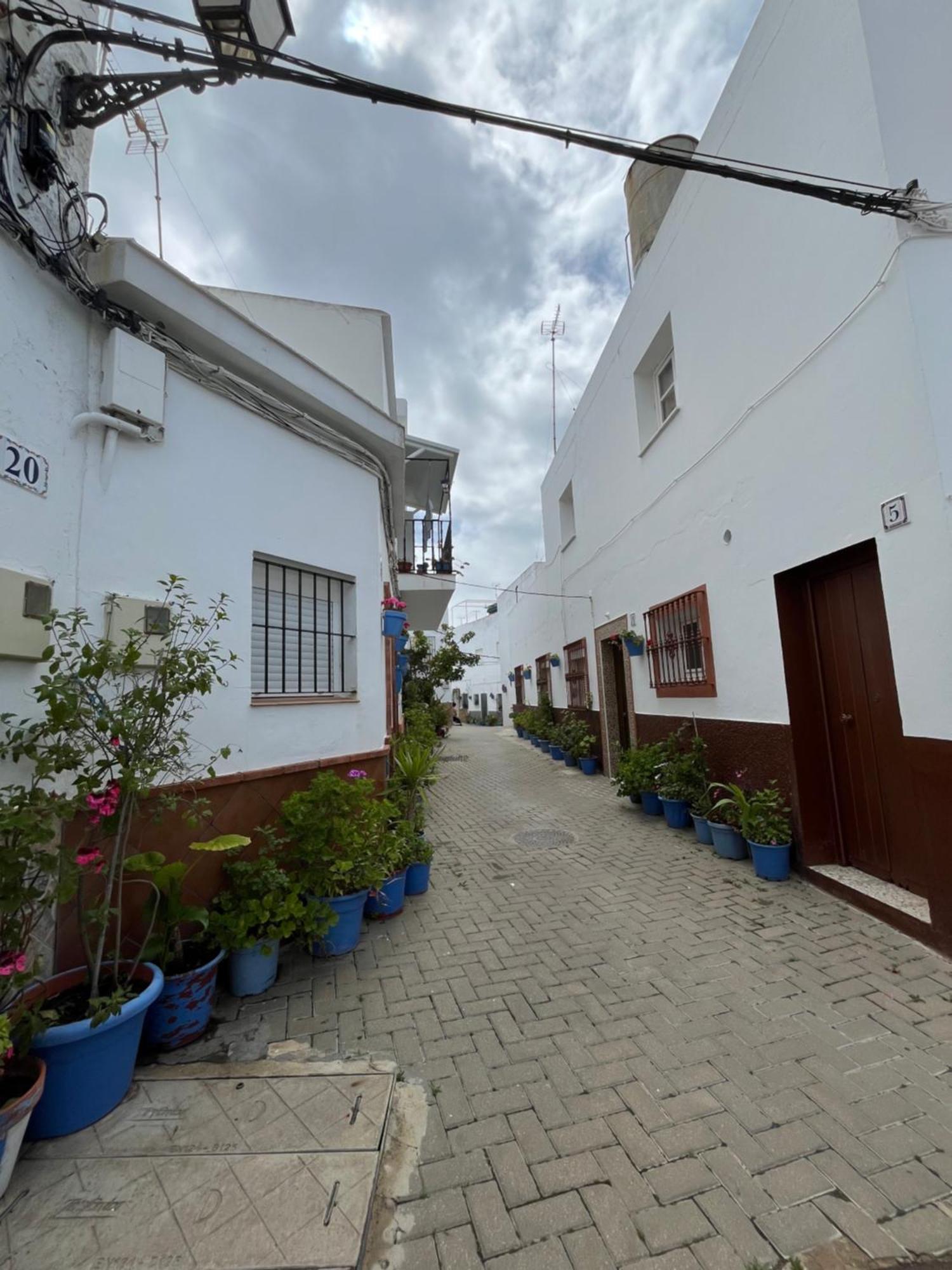 דירות קוניל דה לה פרונטרה Casa Jurel מראה חיצוני תמונה